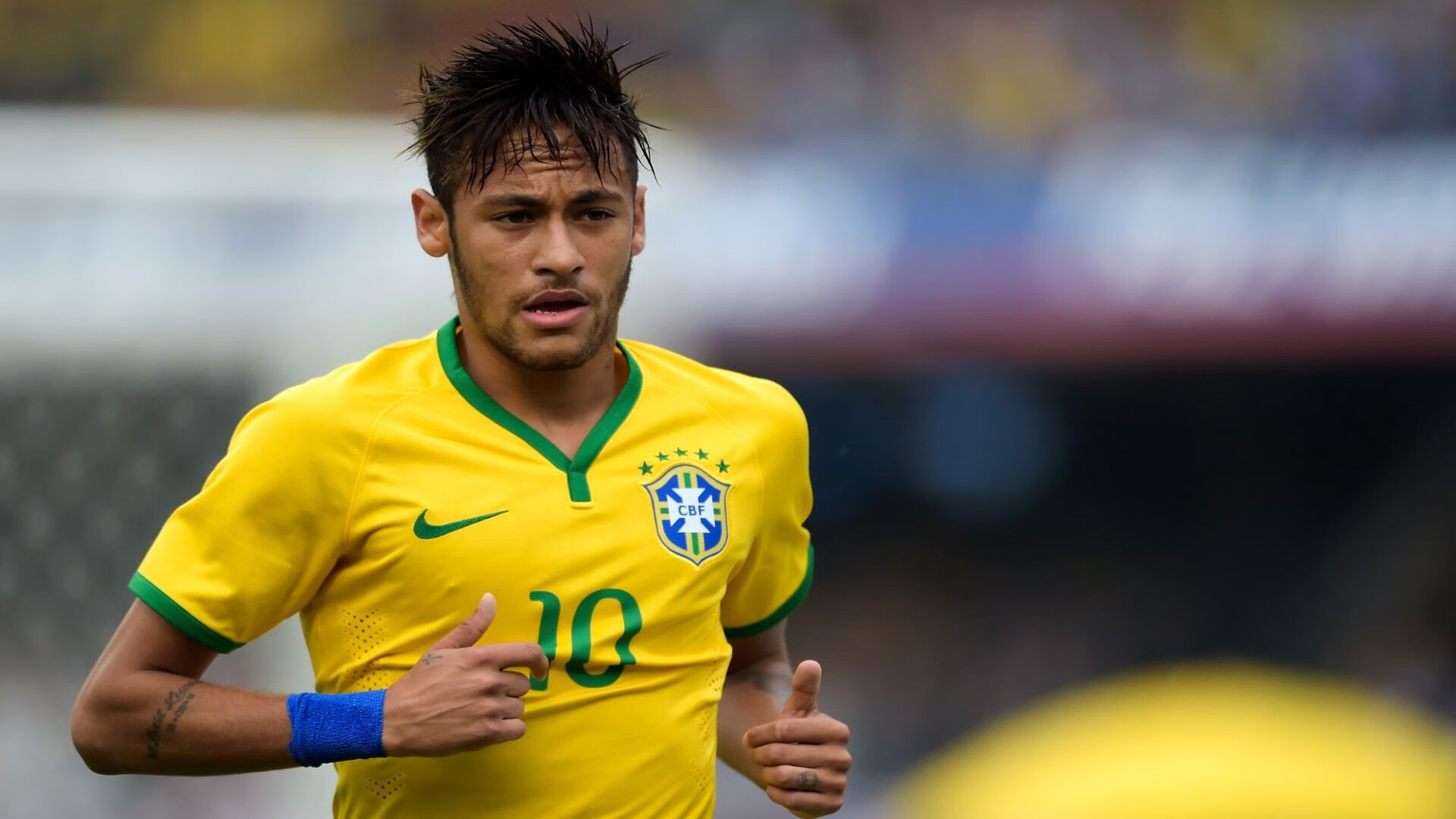 比利·库利巴利在NBA常规赛中贡献稳定，库利巴利真实身高